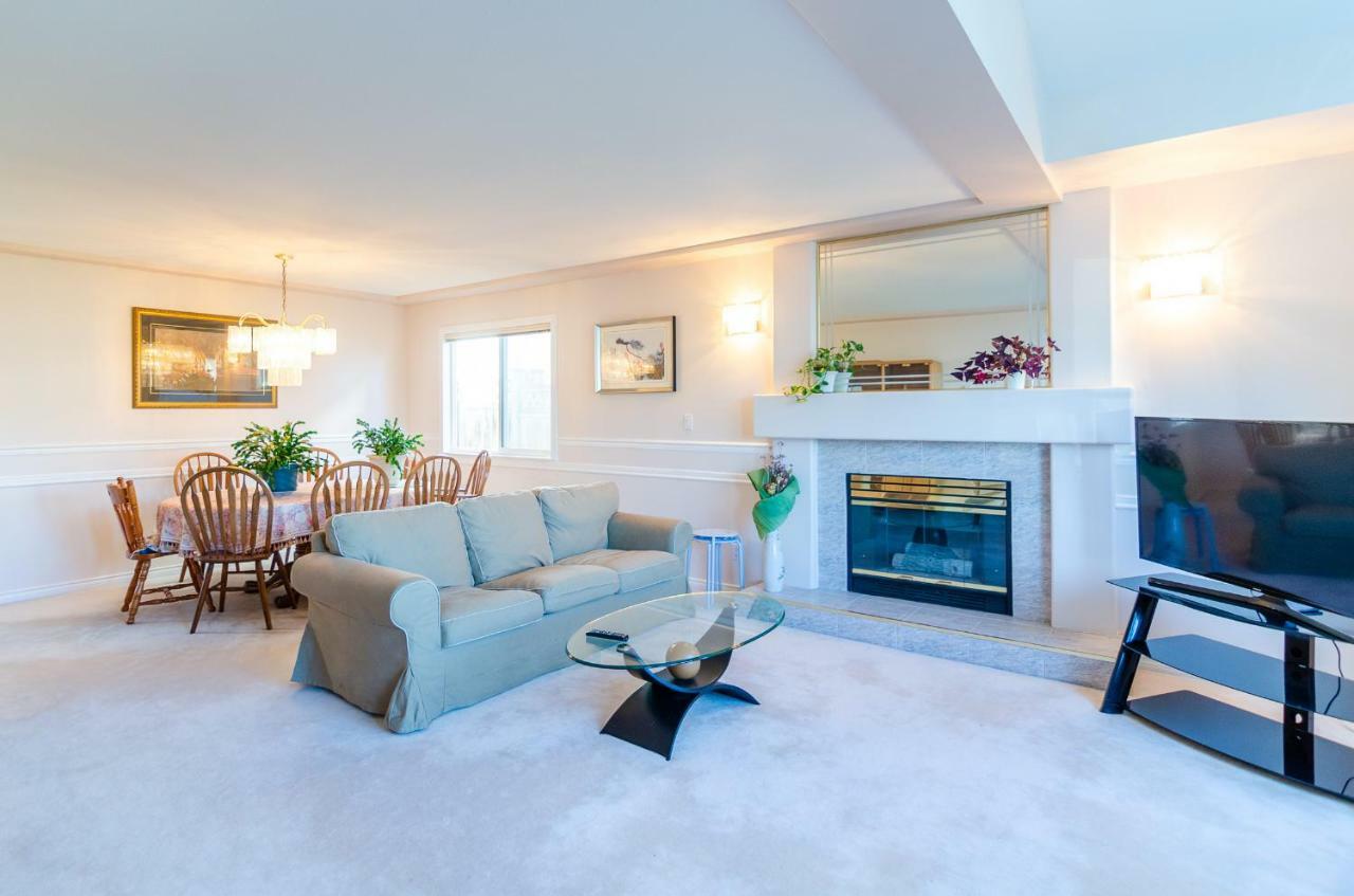 3 Private, Spacious, Bright In A Gorgeous House * New Westminster